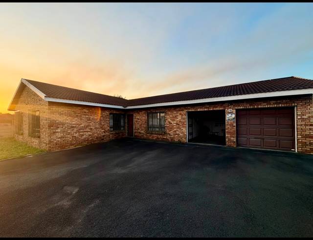 4 BEDROOM FREESTANDING FOR SALE IN BIRDSWOOD